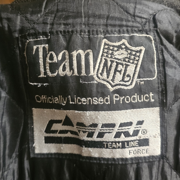 Los Angeles Raiders official jacket - Picture 8 of 10